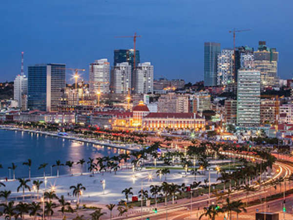 காஸ்ட்லியான லுவாண்டா 