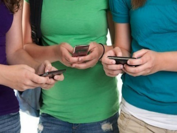 அங்க போய் பேசாதீங்க 