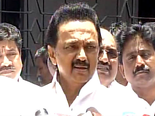 ஒருபோதும் பின்வாங்காது