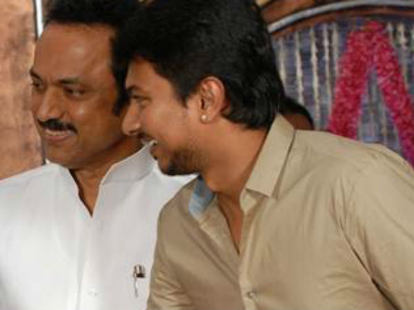 திமுக மேடைகளில்.... 