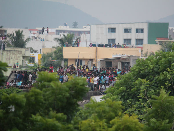  உரிய இழப்பீடு தேவை 