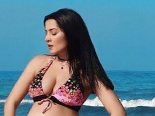 கலாசாரம் என்றாலும்... கலாசாரம் என்றாலும்...