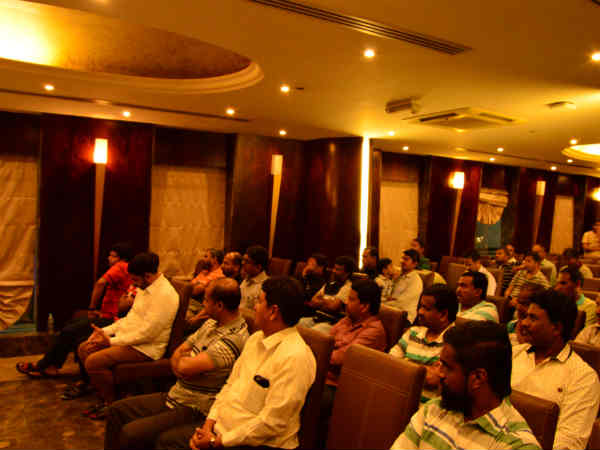 welcome function held in dubai for the social worker LKS Miran