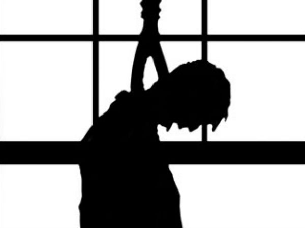 Policeman commits suicide with his wife Policeman commits suicide with his wife