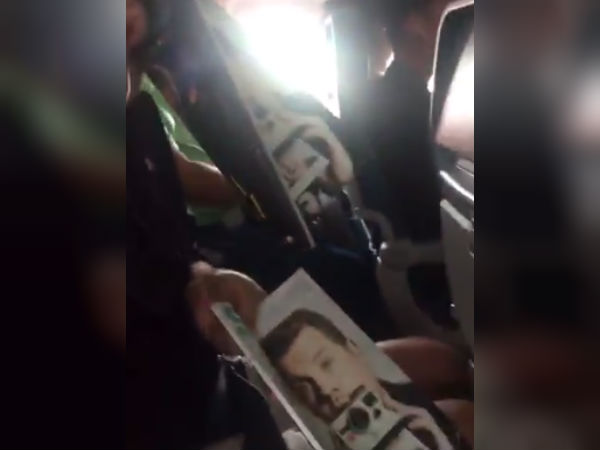 டிஸ்யூ பேப்பரால் ஓட்டை அடைப்பு 