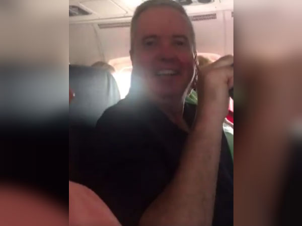 விமானத்தில் இருந்து இறங்க முடியுமோ? 