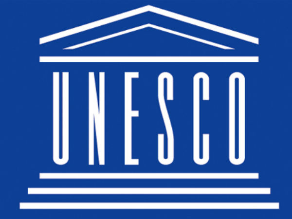  பெருமைப்பட வேண்டும் 