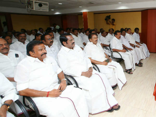 எம்.எல்.ஏக்களுக்கு எச்சரிக்கை