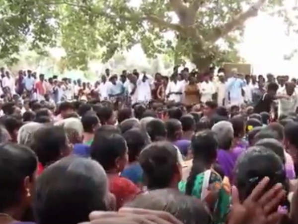 மறியல் போராட்டம் 