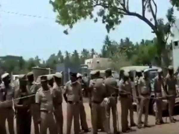 போலீசார் எதிர்ப்பு 