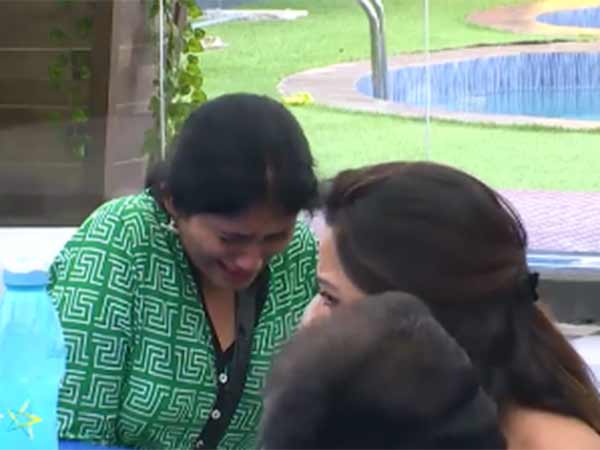 ஓவியாவை வச்சு செய் 