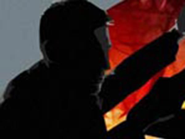  தகராறு செய்த கணவன் 