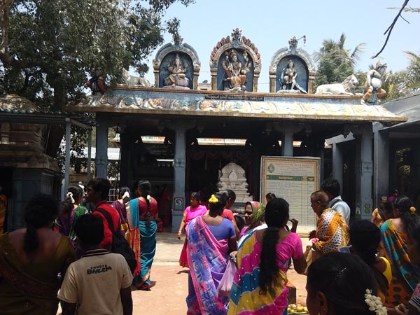 ஆடி மாதம் வழிபாடு ஆடி மாதம் வழிபாடு