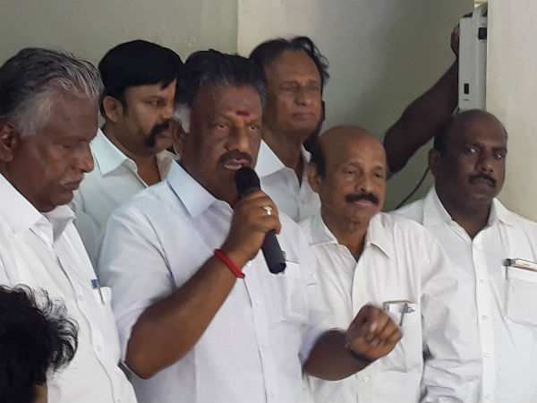 என்ன செய்வார் ஒபிஎஸ் என்ன செய்வார் ஒபிஎஸ்