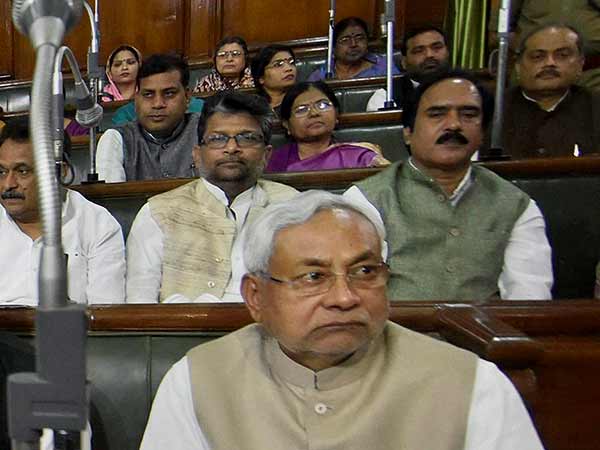  உறுப்பினர்களின் எண்ணிக்கை 