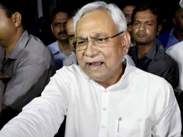  தேஜஸ்வி யாதவ் 