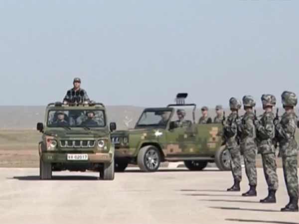 அணிவகுப்பு ஒத்திகை அணிவகுப்பு ஒத்திகை