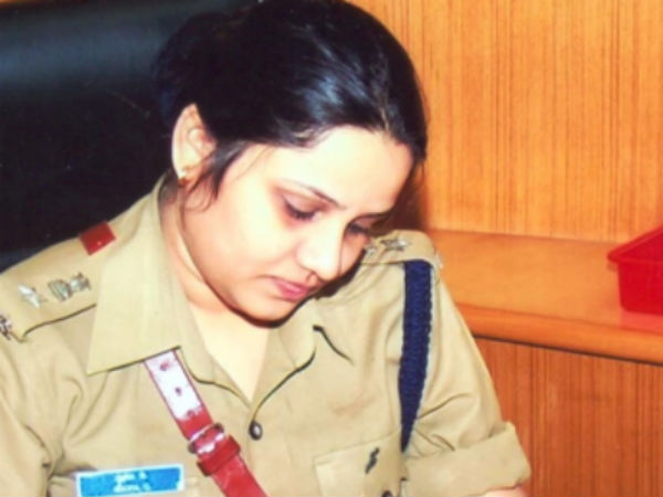 DIG Roopa transferred: Congress gave explanation 