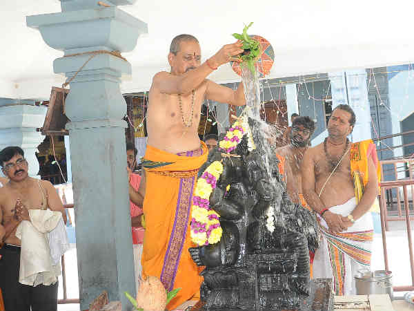 Sahasrasandi Mahayagam in Valajapet Sri Thanvanthri Peetam 