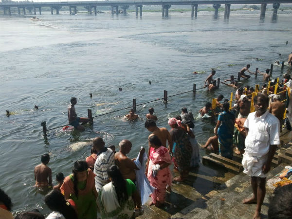 மூன்று நதிகளின் சங்கமம் 