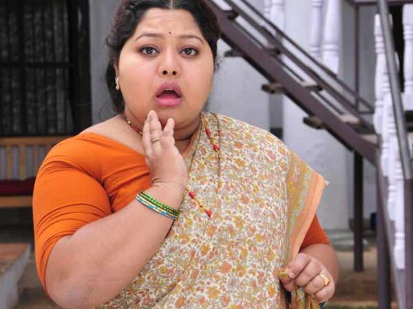 ரசிகர்கள் வேண்டுகோள்