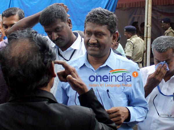 விரக்தியில் மிரட்டல்