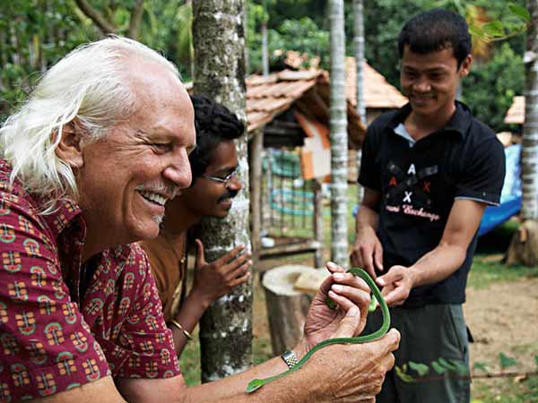 ஆண்டுக்கு 10 ஆயிரம் பேர் உயிரிழப்பு