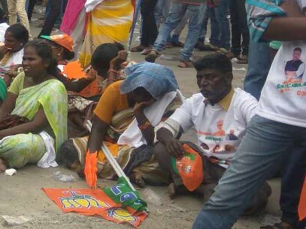 வம்படியாக நடத்தினரா வம்படியாக நடத்தினரா