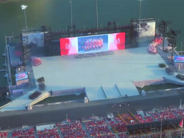 கண்டுகளித்த அதிபர் 