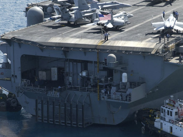 அமெரிக்க படைத்தளம் 