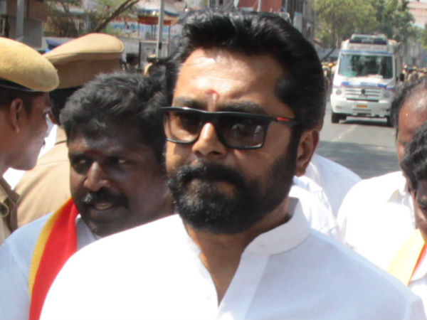 சசிகலா குடும்பம் போனால்தான் 