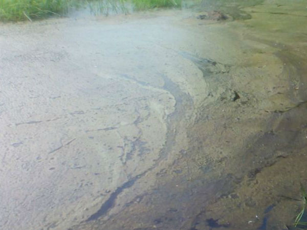 110 எண்ணெய் கிணறுகள் 