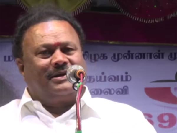 சின்னம்மா போய் சசிகலா 