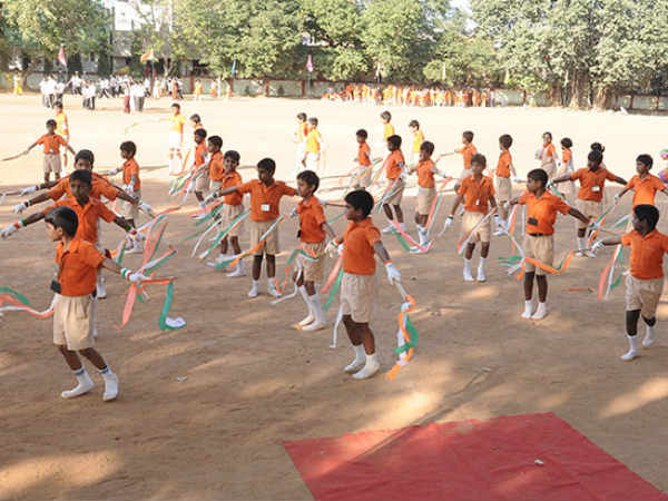 வேறு இடத்துக்கு மாற்றம் 