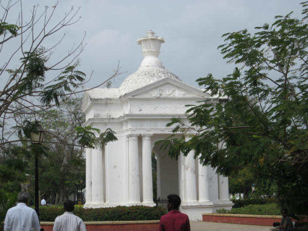 புதுச்சேரிக்கு கடத்தல்