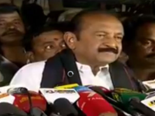 கையை பற்றிய கருணாநிதி 