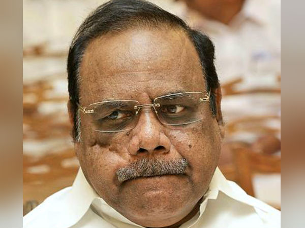 சபாநாயகர் நோட்டீஸ் 