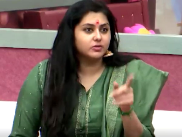  பைவ் ஸ்டார் ஜெயில்... 
