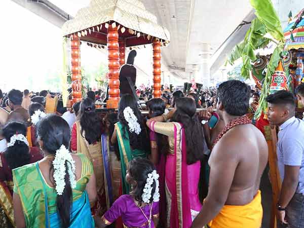 திருவள்ளுவருக்கு வழிபாடு 