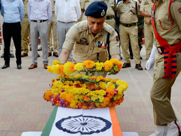 போலீஸ்காரர் பலி 