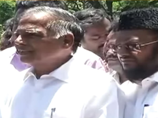 பெரும்பான்மையை நிரூபிக்க கோரி 