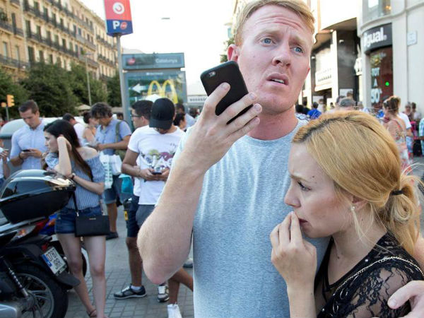 Barcelona's terror attack: 5 minutes panic was expressed by witness Barcelona's terror attack: 5 minutes panic was expressed by witness