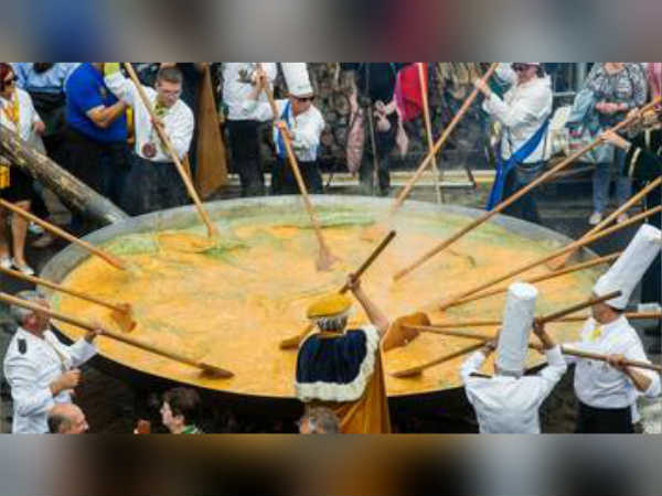 Belgium People make scrambles annual giant omelette Belgium People make scrambles annual giant omelette