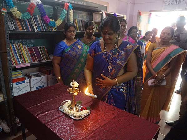 Hitech E-library unveiled in Karaikudi school 