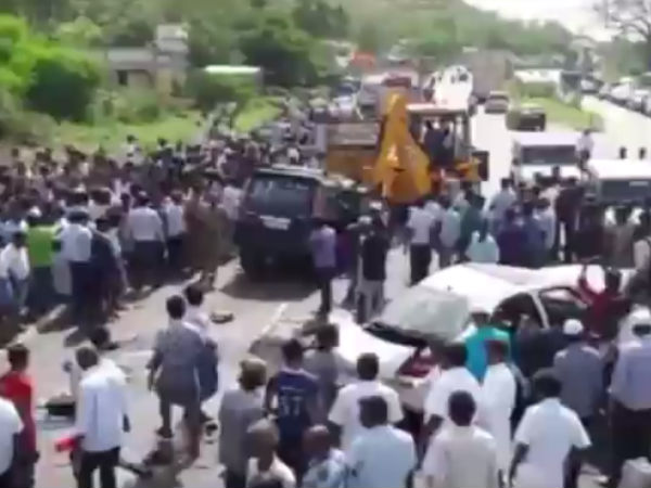 Major accident in Vellore national highway and 7 people died 