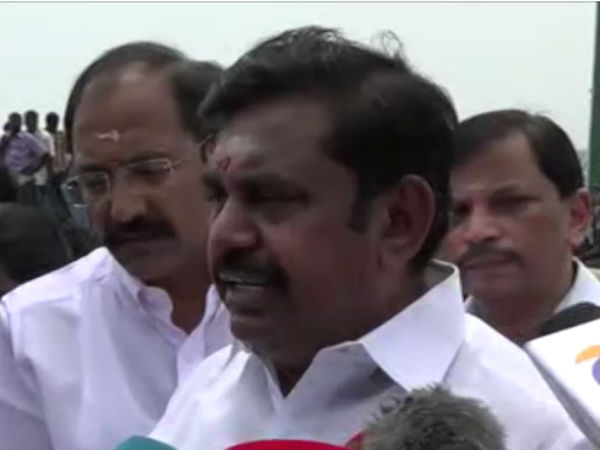 4 அமைச்சர்கள் சரண்டர் 