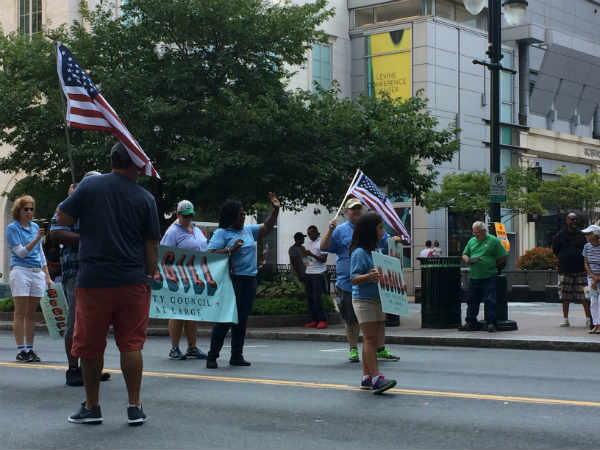  கோடை காலத்தின் கடைசி நாளில்