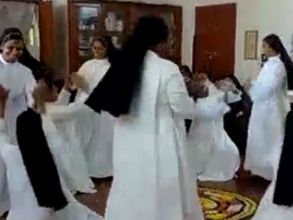  மகிழ்ச்சி 