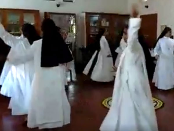  திருவாதிரக்களி நடனம் 