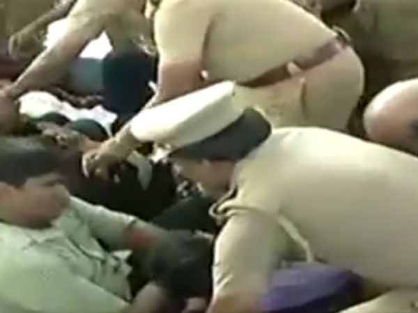 பேச்சுவார்த்தை 